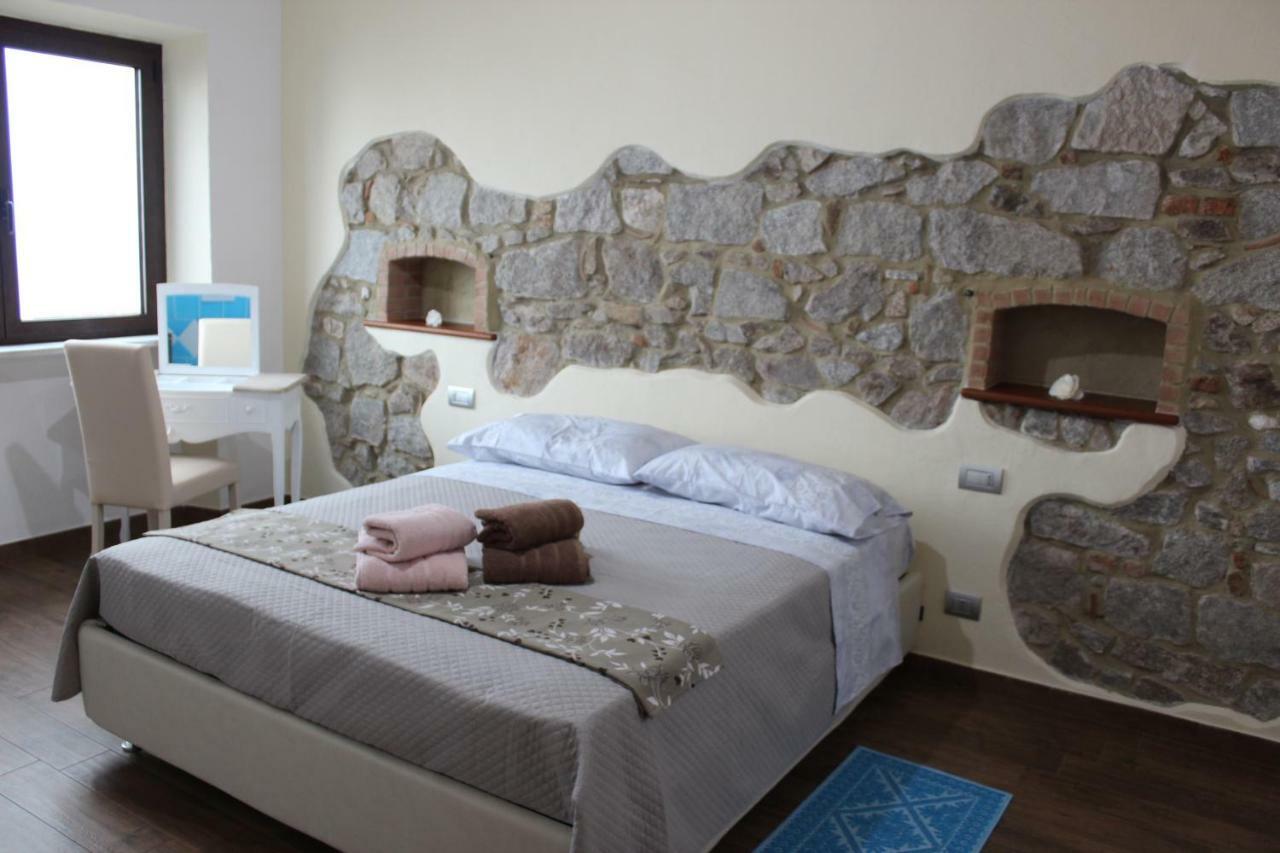 B&B Il Portico אורגוסולו מראה חיצוני תמונה